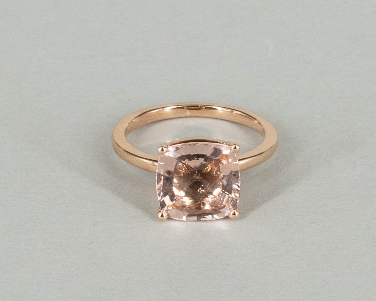 Ring mit Morganit