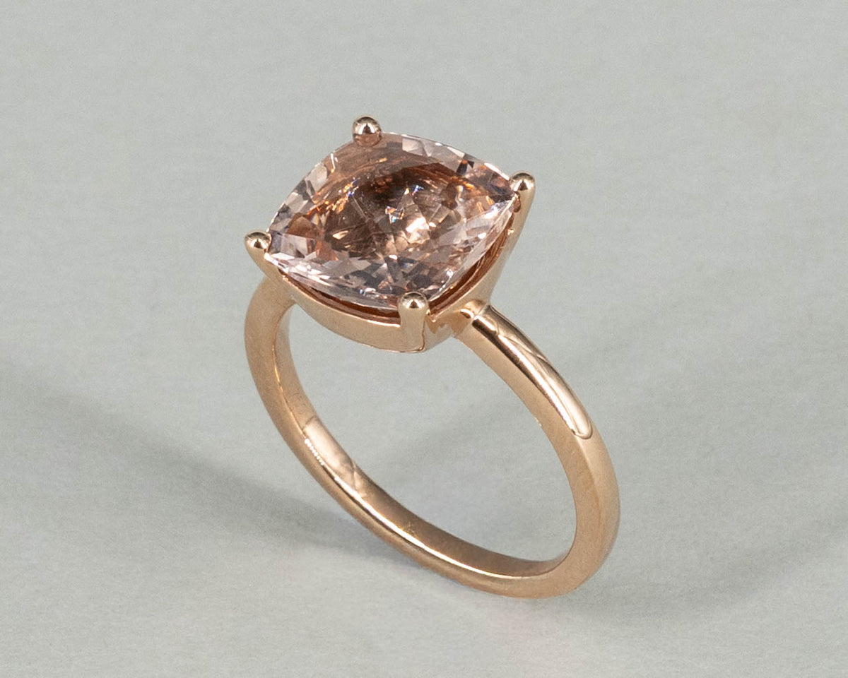Ring mit Morganit