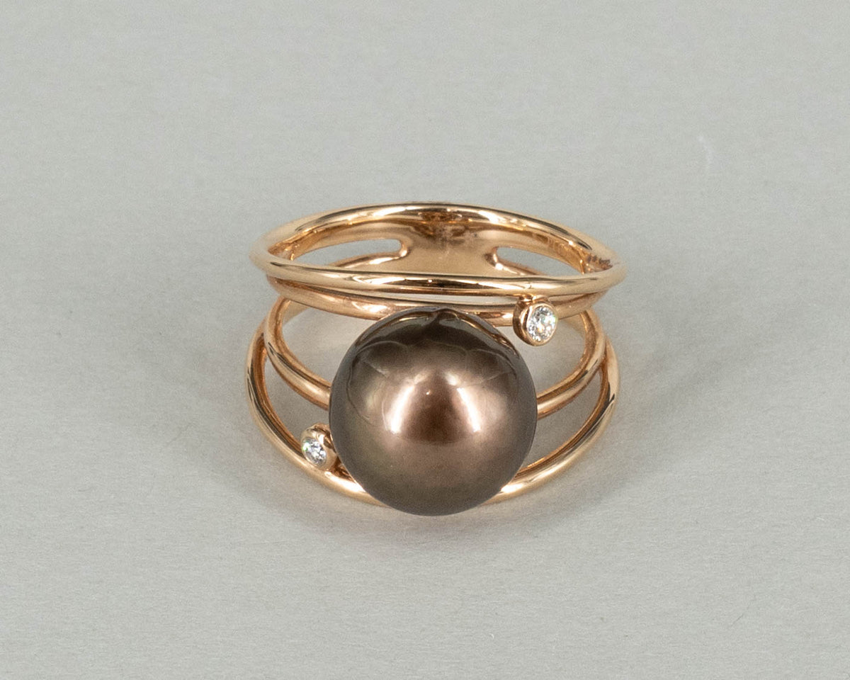 Ring mit Tahitiperle und Brillanten