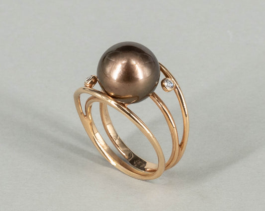 Ring mit Tahitiperle und Brillanten
