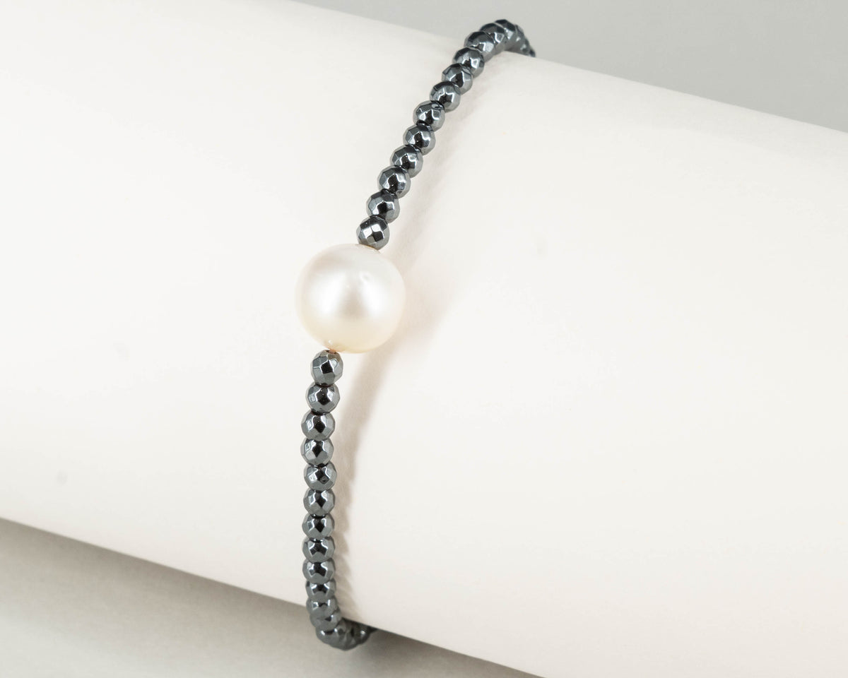 Armband "Venice" mit Hämatit und Südseeperle
