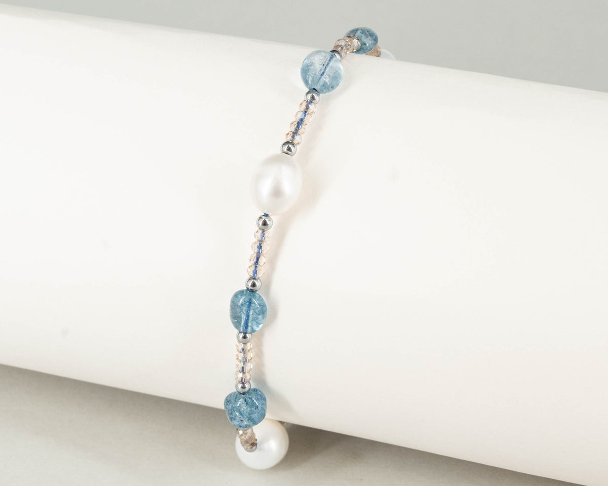 Armband mit Apatit und Süßwasserperlen