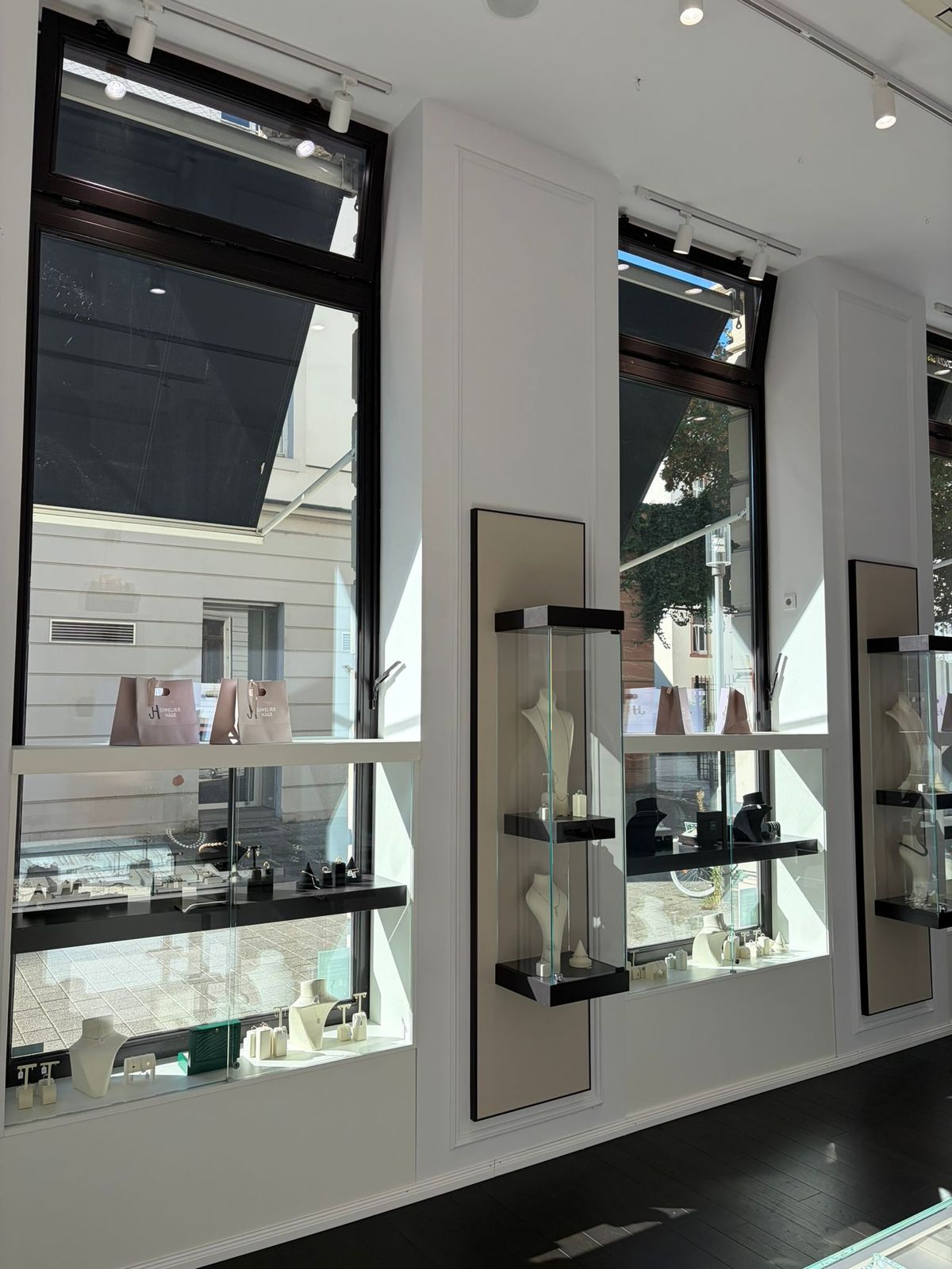 Vitrine bei Juwelier Häge